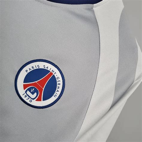 psg 01 02 away kit.